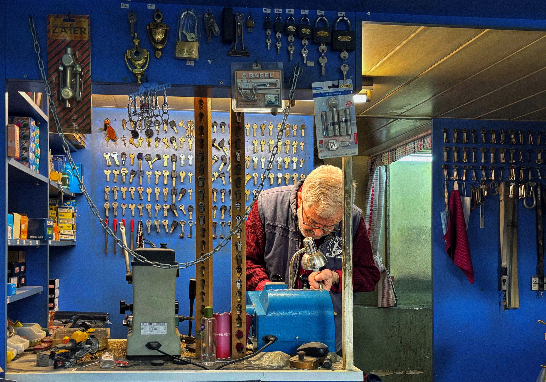 Serrurier équipe à Poitiers